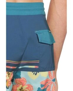 O'Neill Cruzer Scallop 18 Boardshorts | Swimwear -O'Neill & Nunn Bush Shop 81MzwbfMUZL. AC SR736920